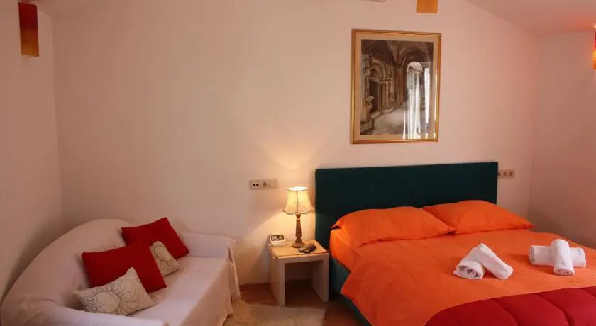 Rusticana Accommodation