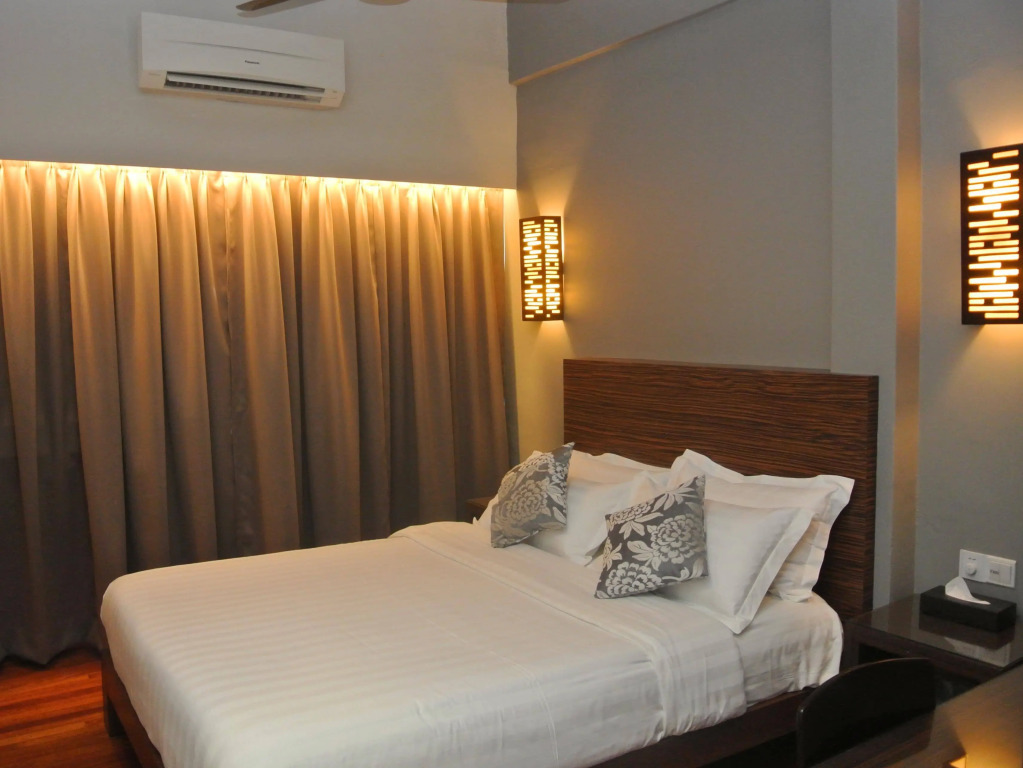 Riverside Boutique Hotel
