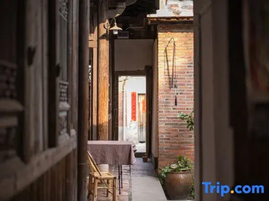 Quanzhou Xifan Original Homestay (West Street Kaiyuan Temple)