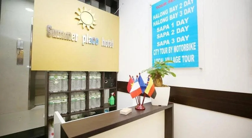Summer Place Hotel - Hostel
