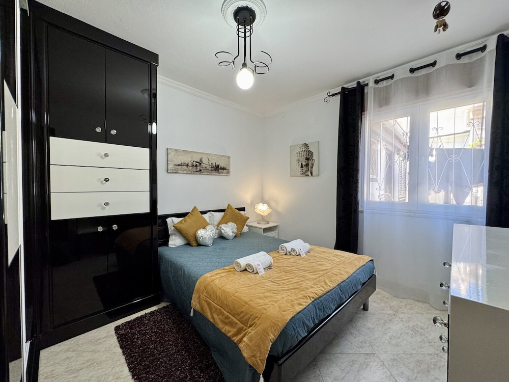 Albufeira Stylish 4 by Homing