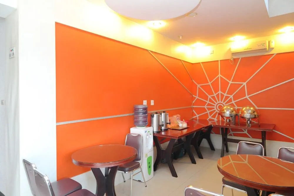 Airy Eco Tampan HR Soebrantas KM 12.5 Pekanbaru