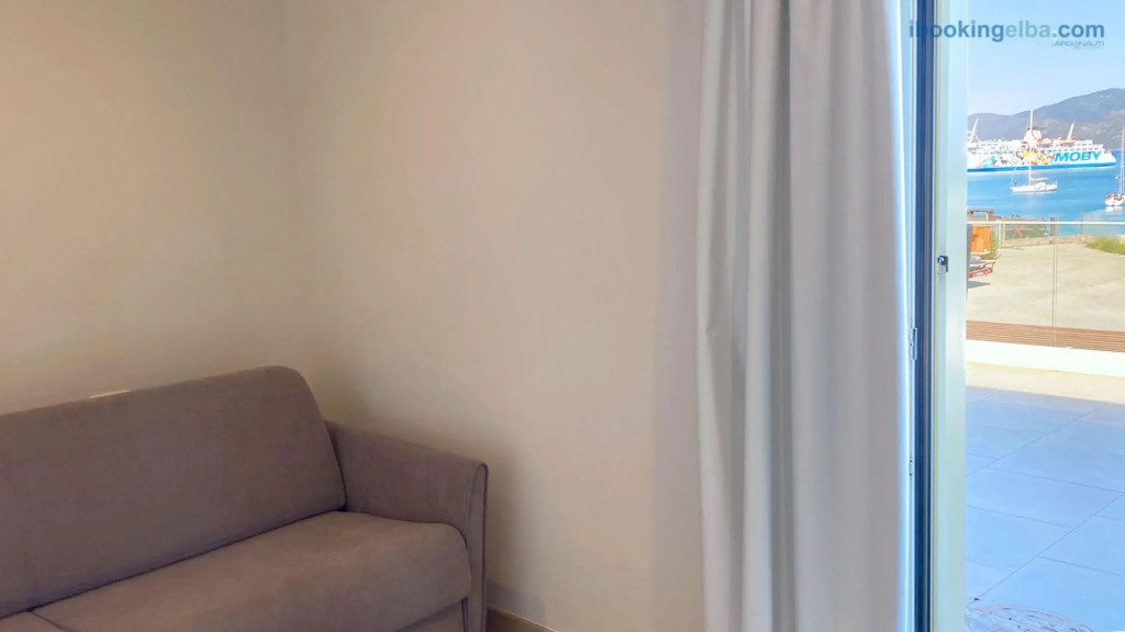 Fronte Mare Suites - Apartment (E) - Elegant new apartment on 2 levels in Portoferraio-Fronte Mare Suites - Quadri (E)