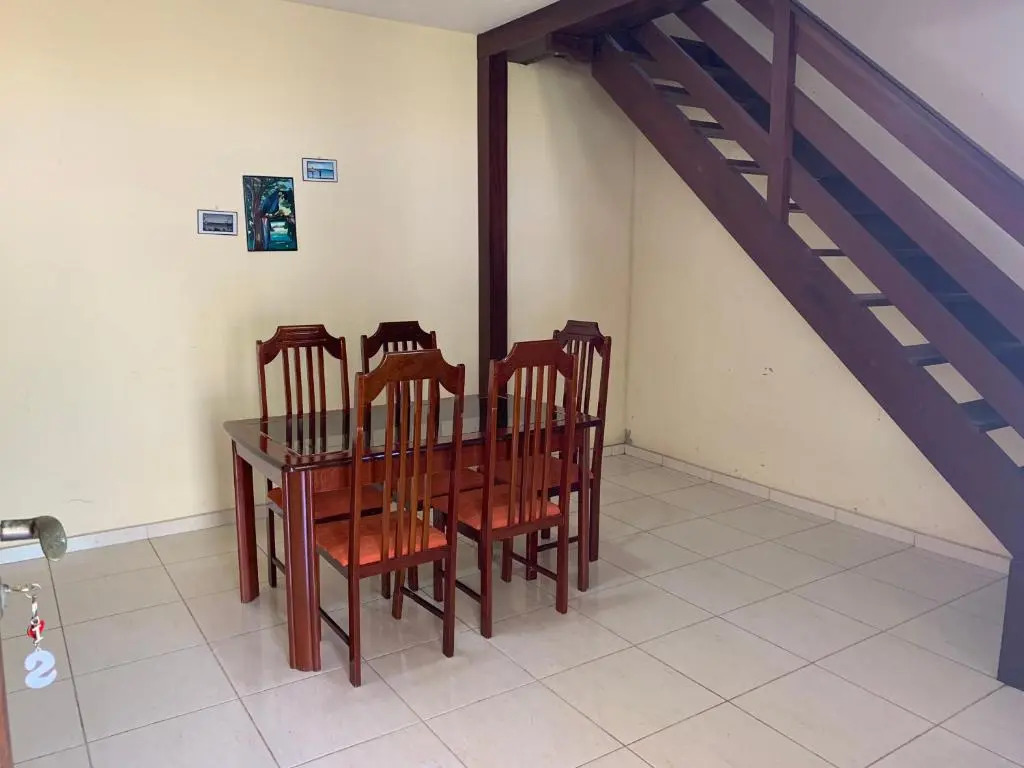 Casa condomínio Cabo Frio, 5 quartos a 10 minutos da praia