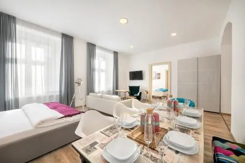 Luxurious Apartments Karlin