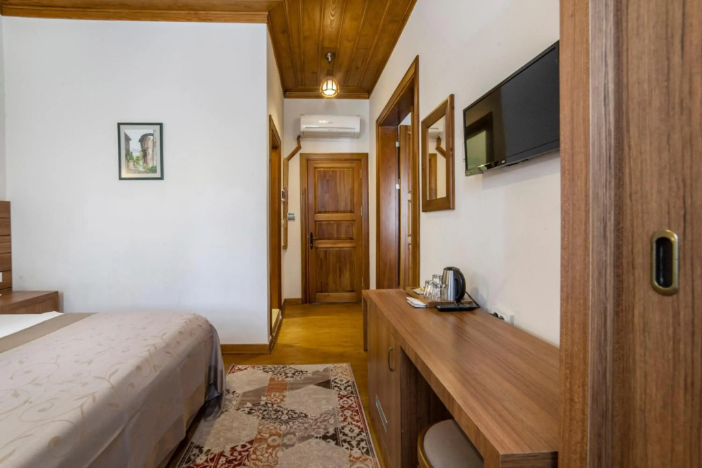 Armistis Hotel