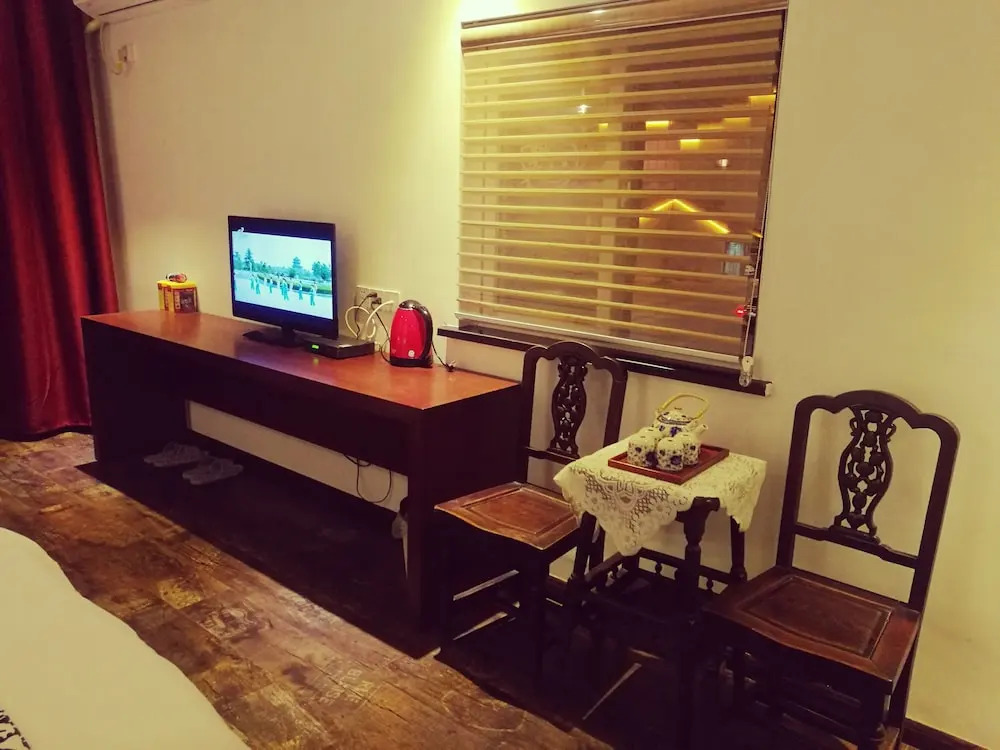 Wuzhen Shingle Hotel