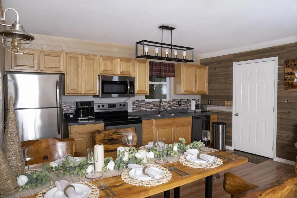 *New Cabin 5min From Parkway*Deer Hollow