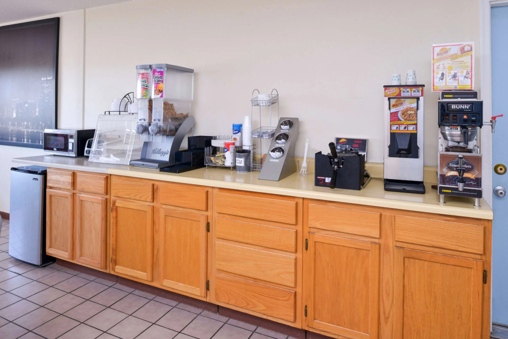 Americas Best Value Inn Sullivan