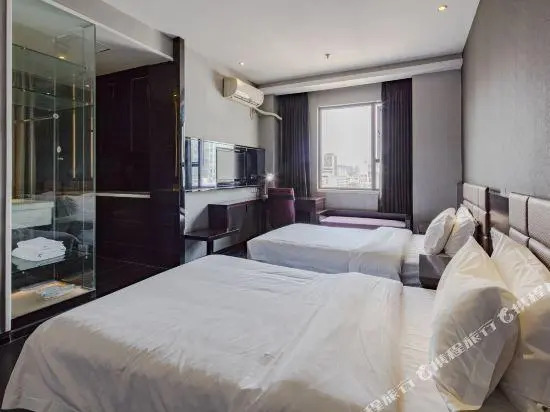 Jubilee Regis hotel