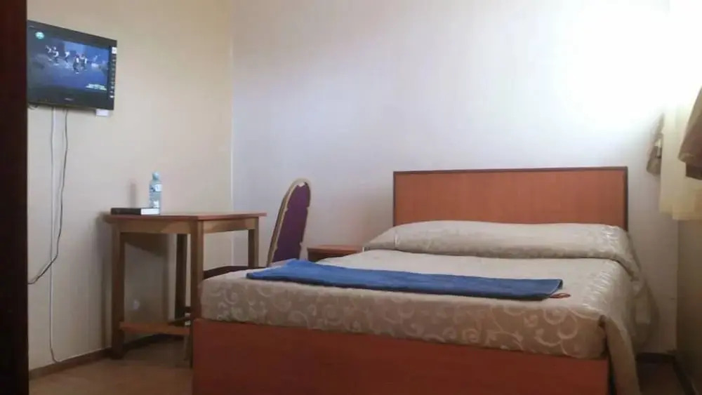 Legacy Star Hotel Chuka