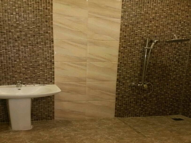 Grand Plaza Apartments