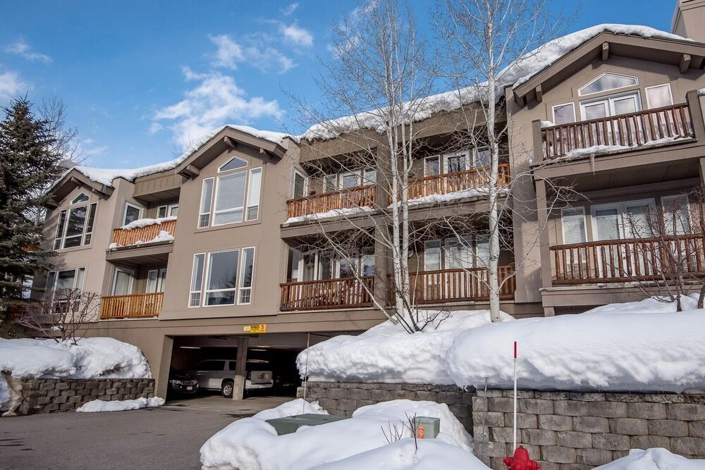 Snowstar 13 2 Bedroom Condo