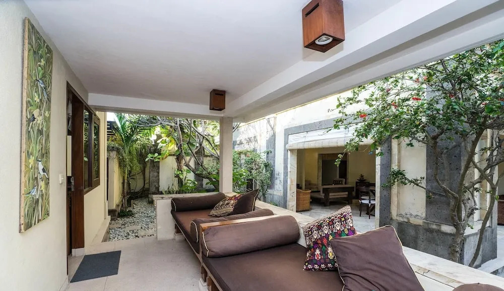 3 Bedroom Villa1 River Side Legian