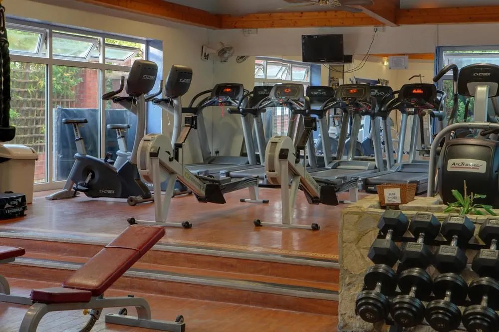 Parkmore Hotel & Leisure Club