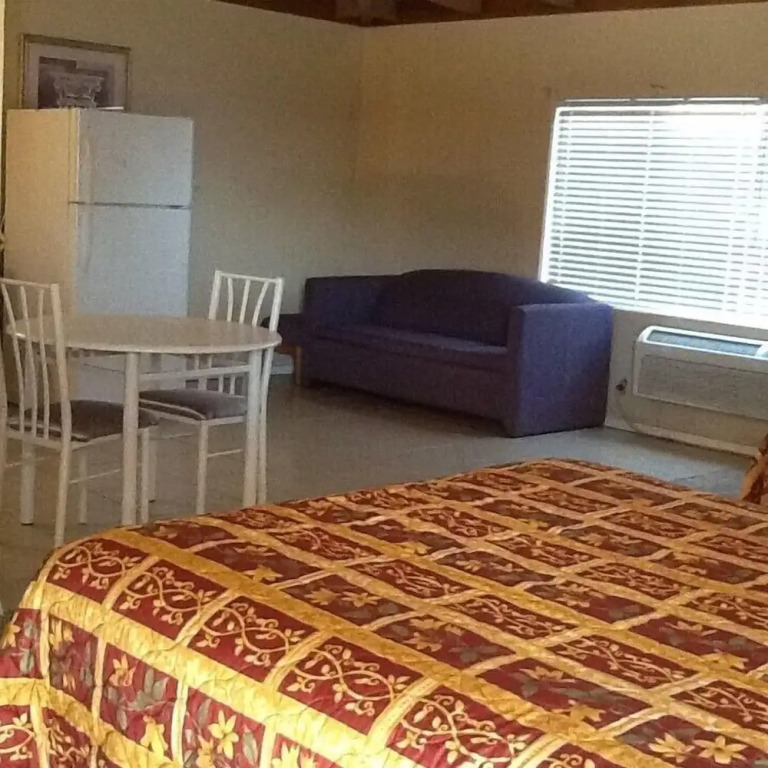 BUTTERFIELD STAGE MOTEL