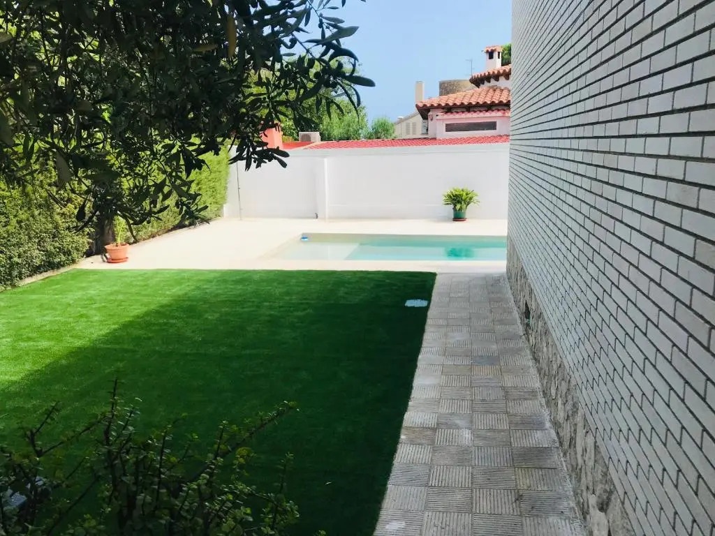 Casa Cesar Martinell 1