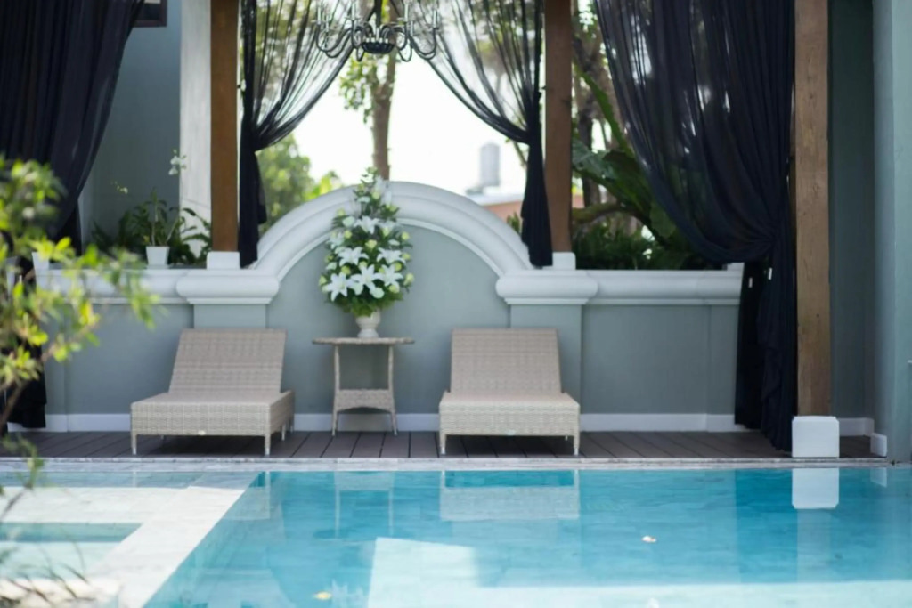 V heritage villa chiangmai