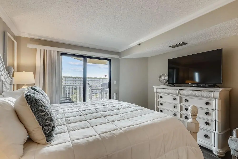 Inlet Reef 517 2 Bedrooms 2 Bathrooms Condo