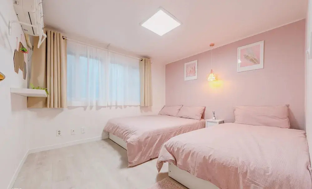SeeU House Hongdae