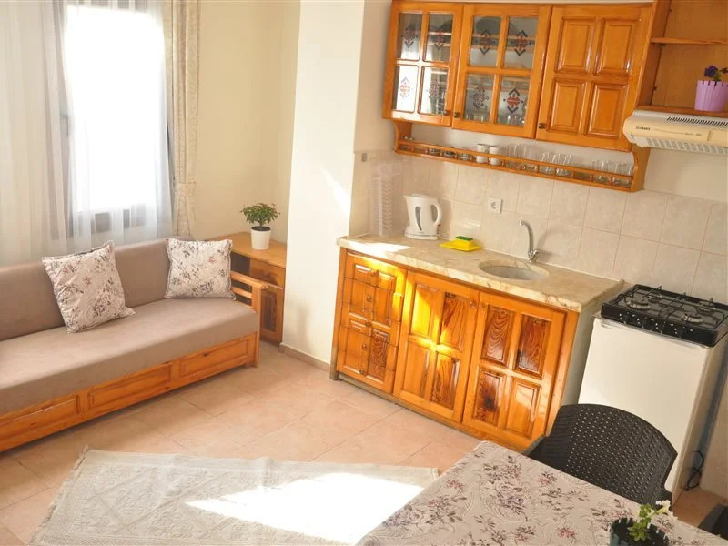 Dalyando Hotel
