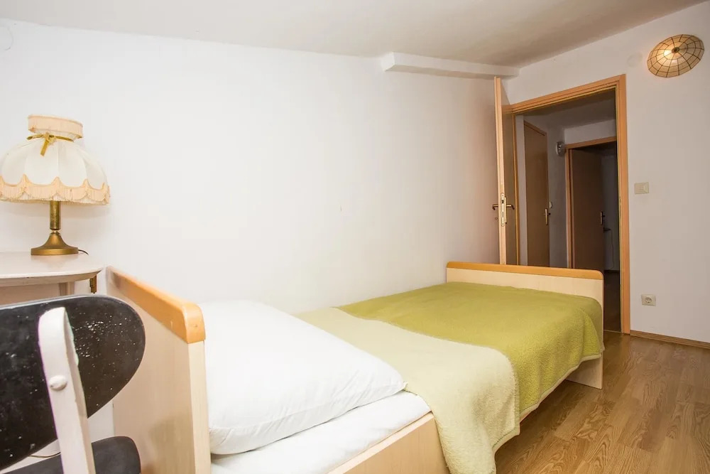 Rooms Katica B&B