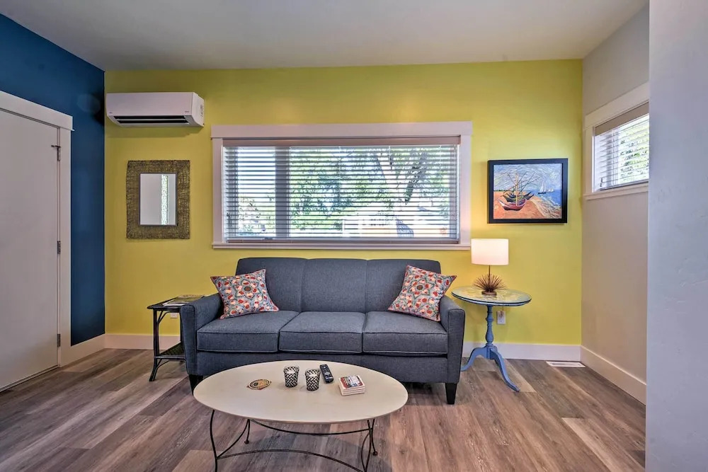 Missoula Getaway w/ Balcony, 2 Mi to Downtown!
