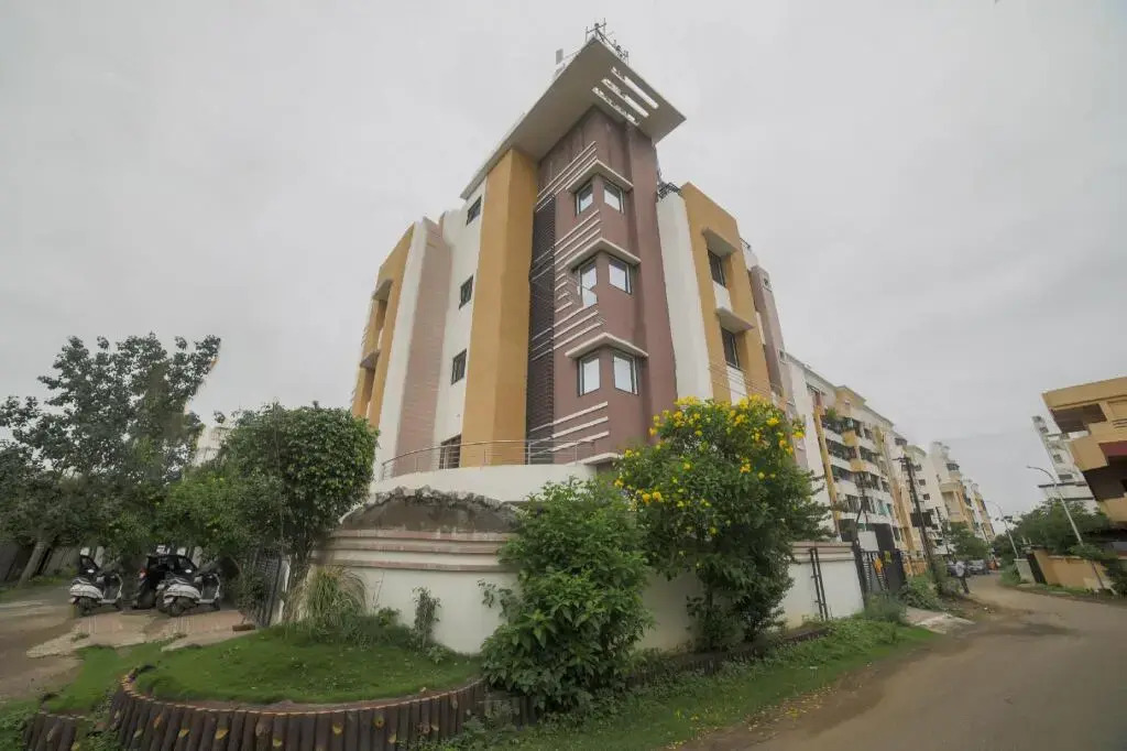 Hotel Shree Gayatri Annex by JK Rooms