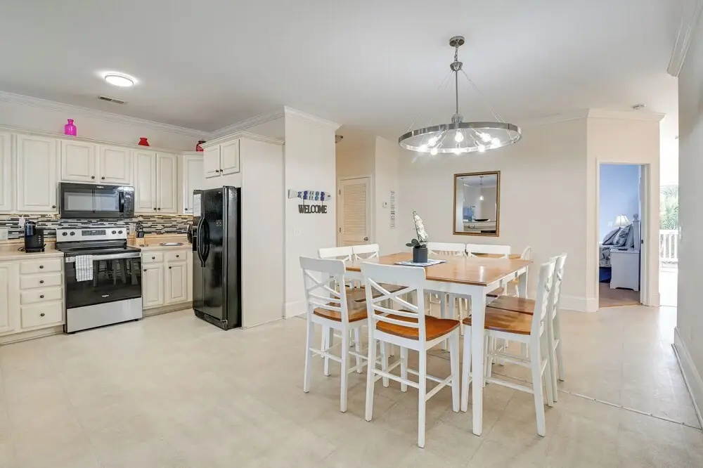 2 Blocks to Ocean: Garden City Beach Home w/ Pool!