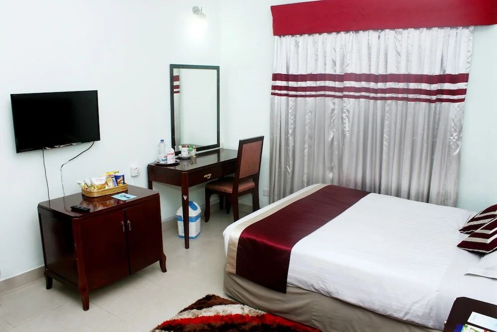 Meridian Hotel & Restaurant