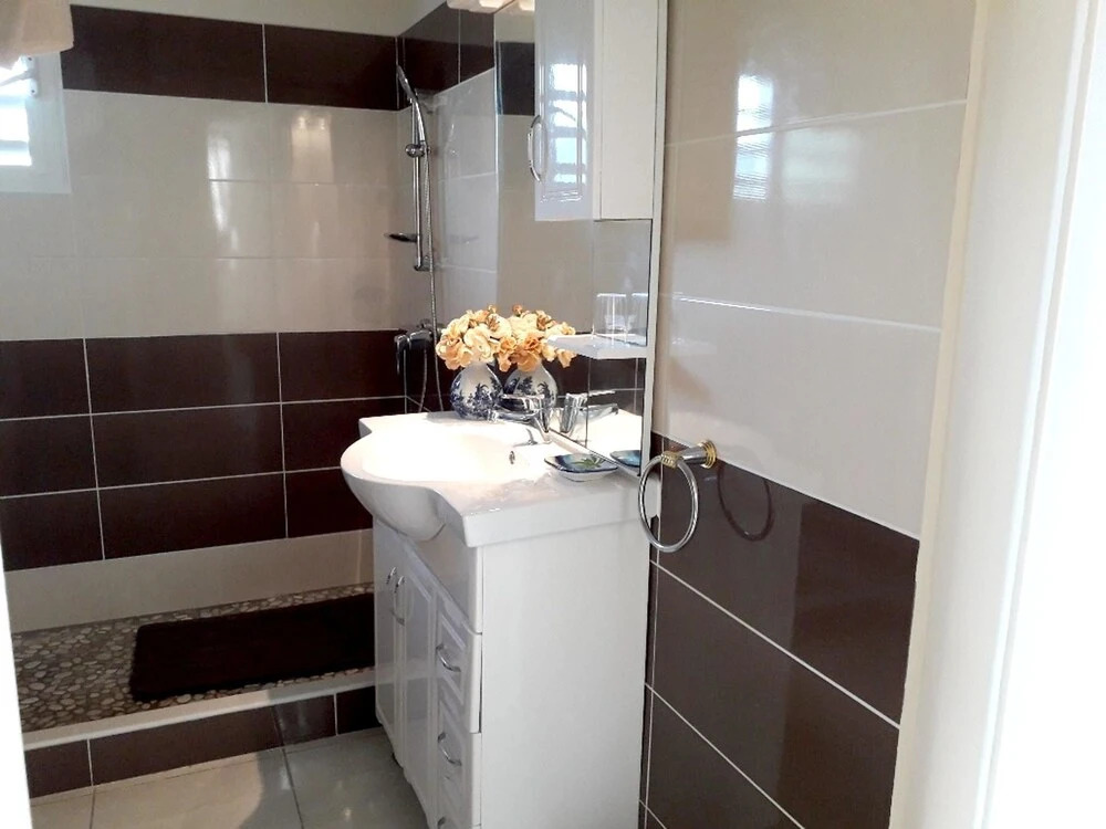 House With 2 Bedrooms in Saint François, With Enclosed Garden and Wifi