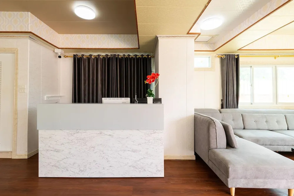 Sukhumvit 101 HOTEL