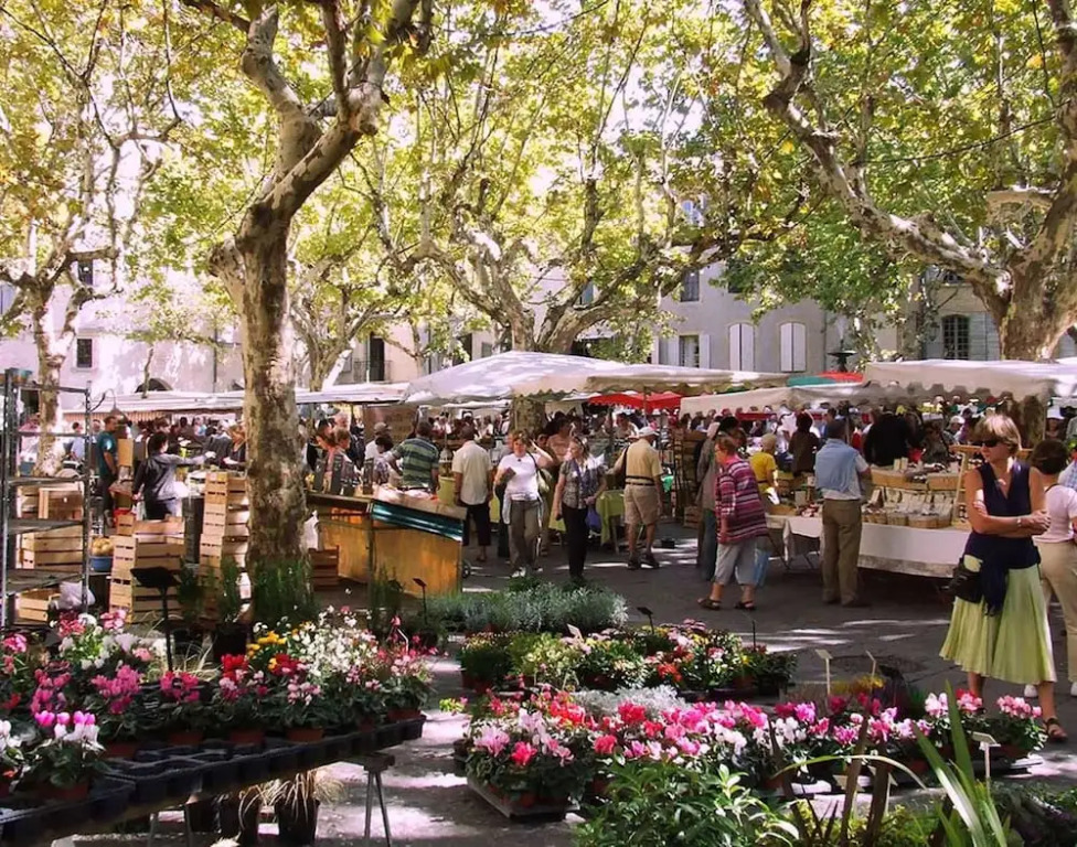 Apartment With one Bedroom in Uzès, With Pool Access, Enclosed Garden