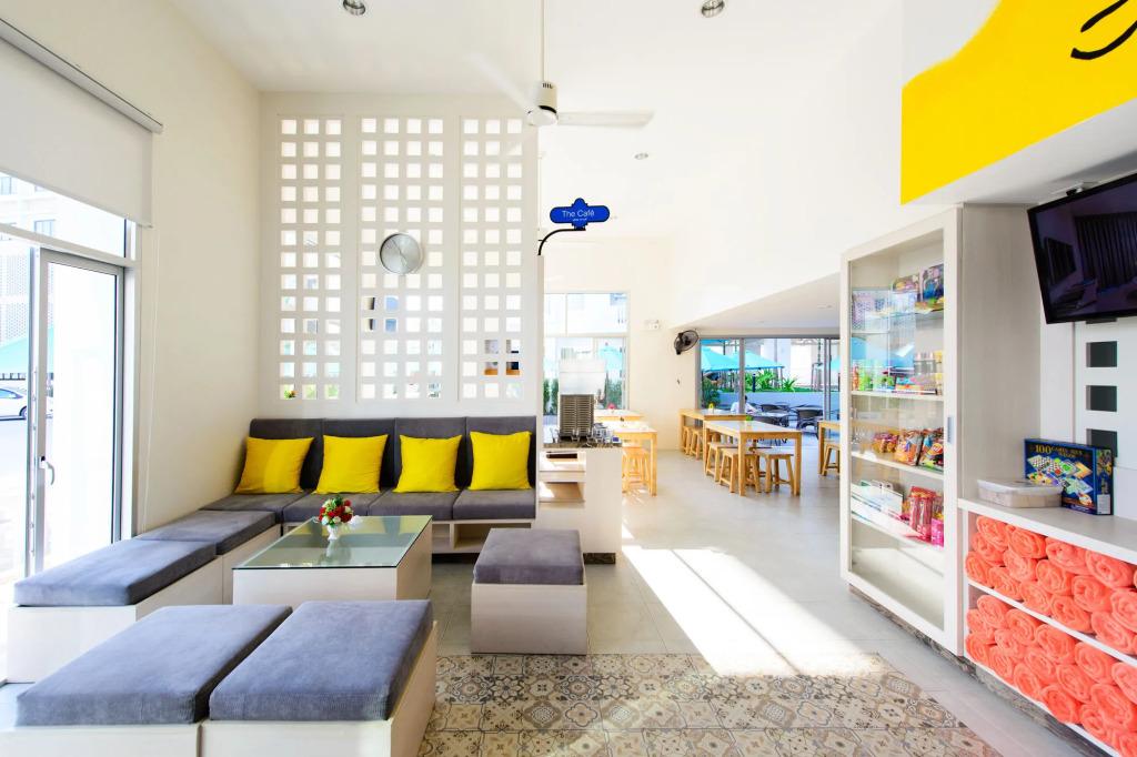Recenta Phuket Suanluang by Deevana