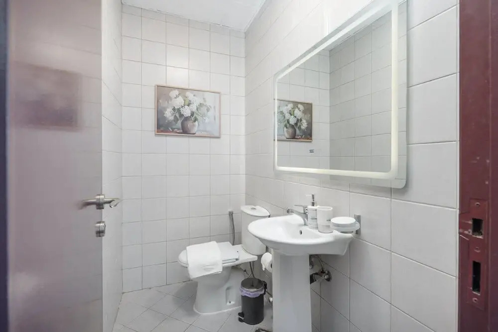 Gorgeous 1 Bedroom in DEC Tower With Marina Views