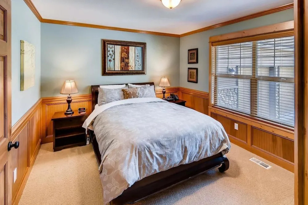 Evergreen Mountain Lodge