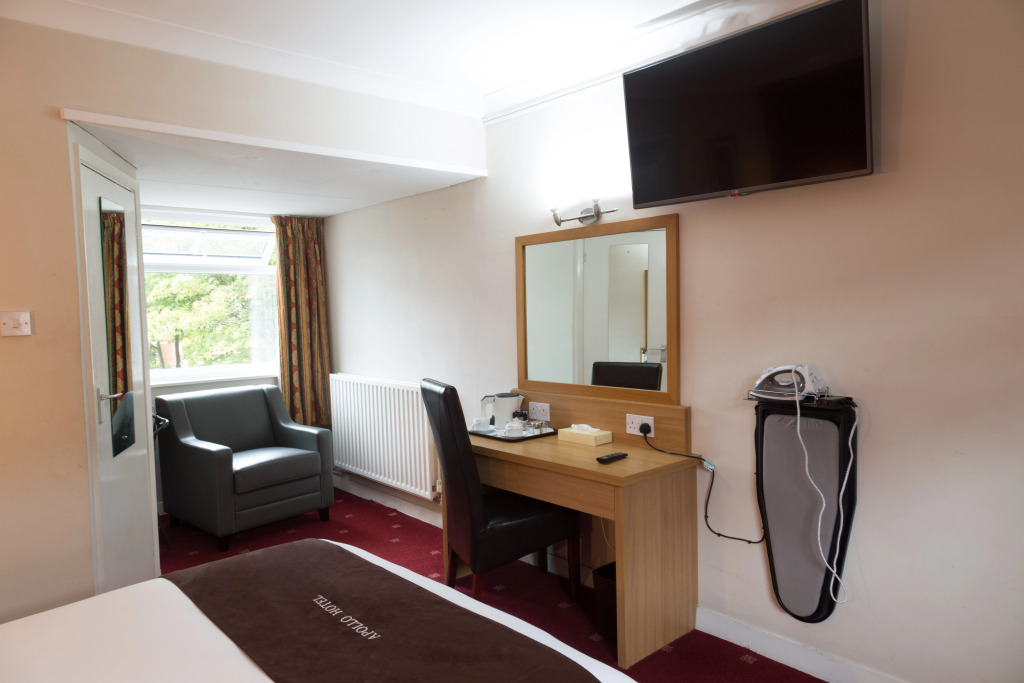 Apollo Hotel