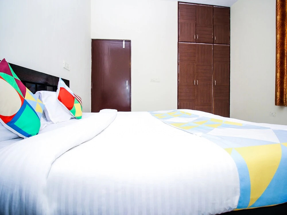 OYO 18866 Home Elegant 3BHK Chitrakoot