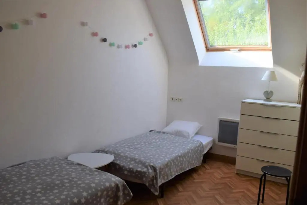 Villa de plain-pied avec WIFI, piscine privée sous abris haut à PLEUMEUR-BODOU - Ref 461