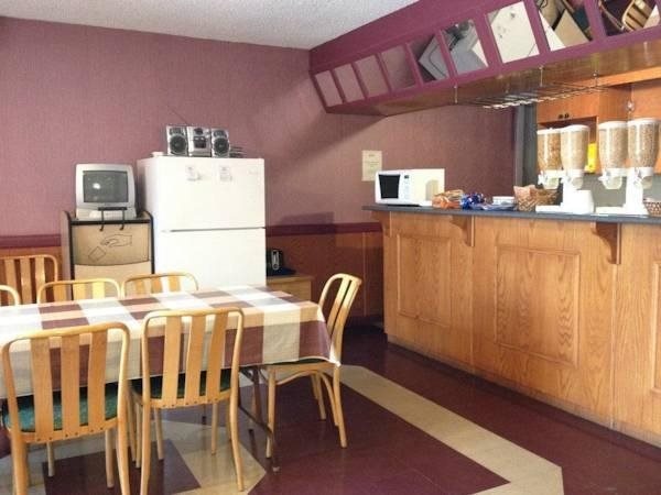Donato House Hotel