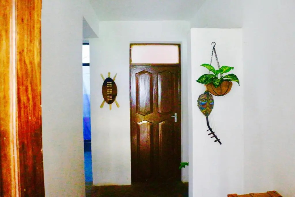 Akogo House - BnB , Hostel, Backpackers & Volunteer Center