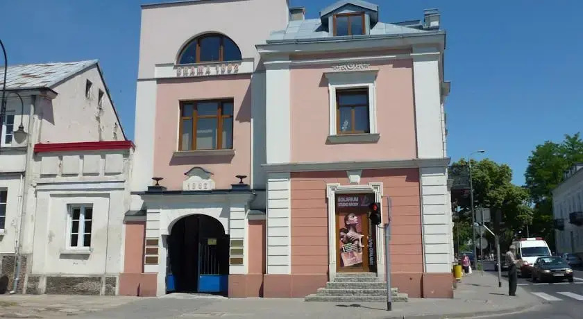 Brama 1882