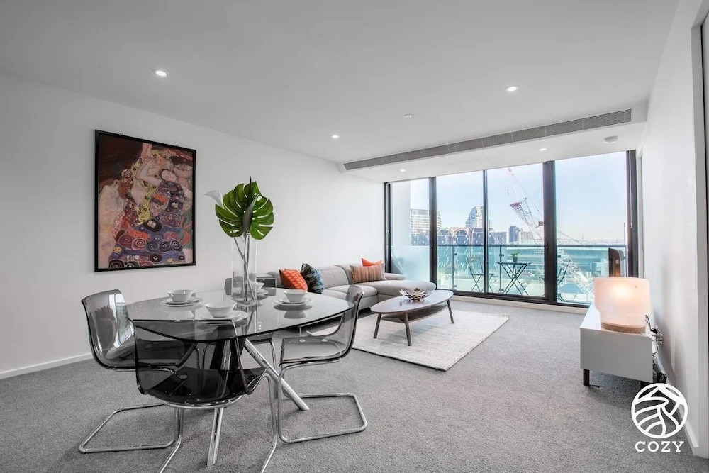 44 Melbourne One