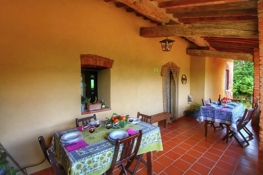 Cottage in Tuscany With Patio