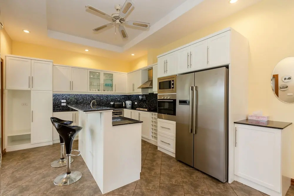 Private Pool Villa With 3 Bedrooms Oph3