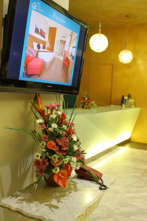 Lux Tychi Hotel