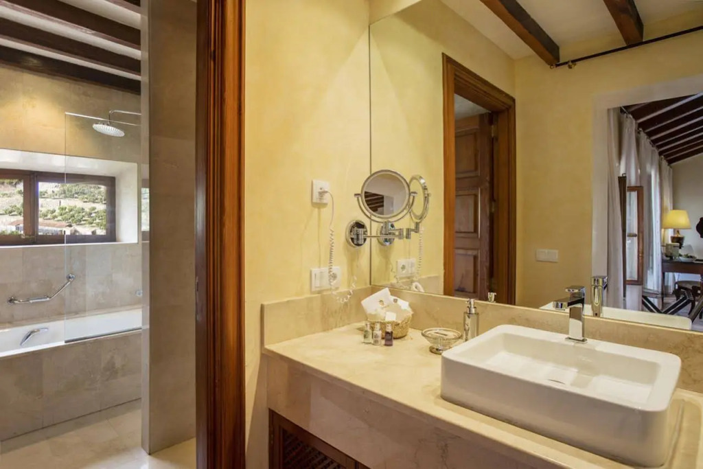 Valldemossa Hotel