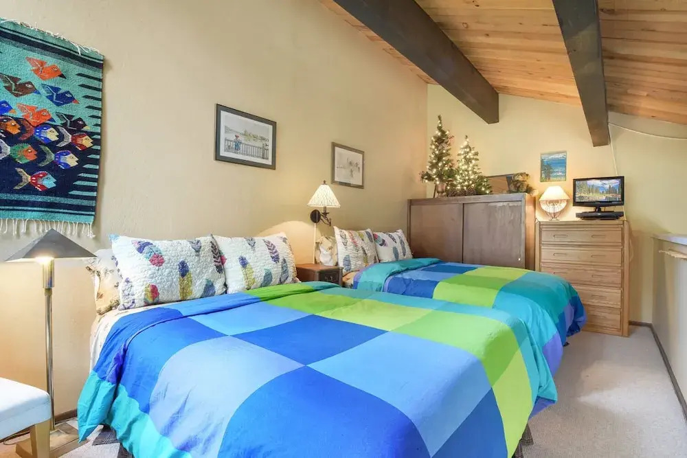 Cozy Tahoe Getaway