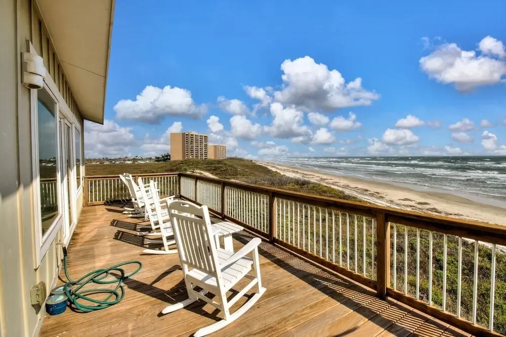 Beachfront Paradise Lc19 3 Bedroom Home by Redawning