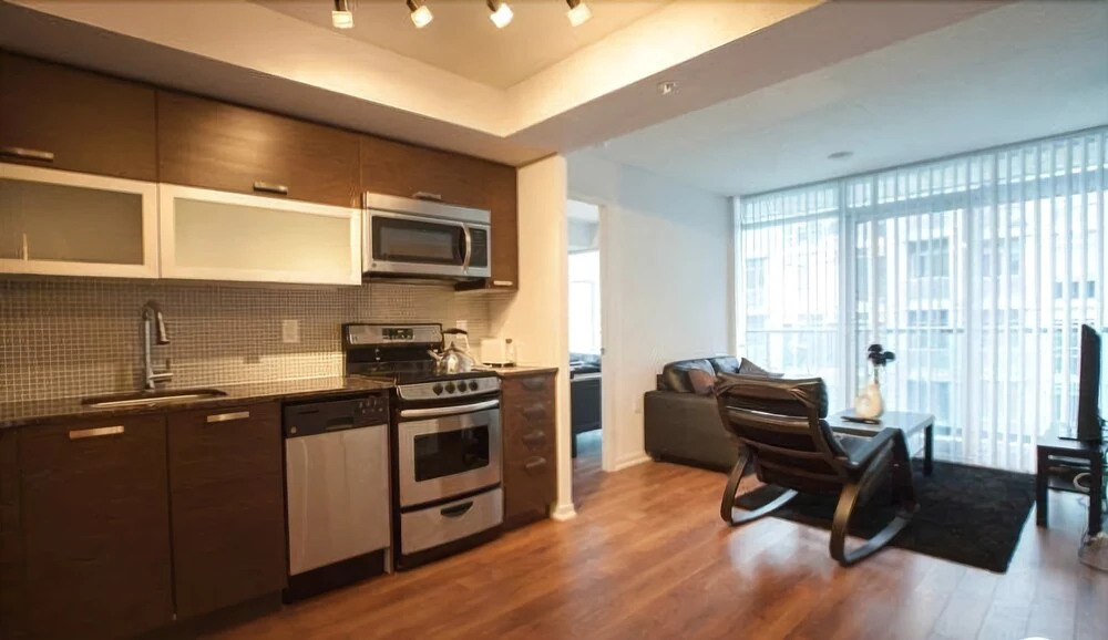 Elite Suites - Queen West offered by Short Term Stays